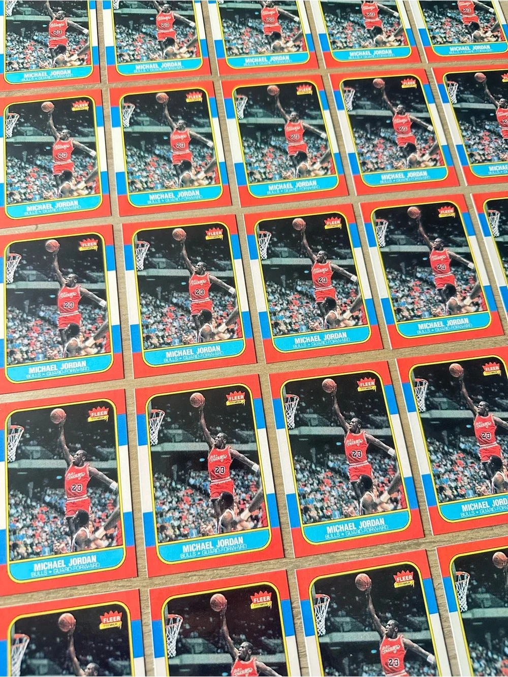 Michael Jordan Rookie Lot of (100) 1986 Fleer #57 Novelty Cards. Chicago Bulls.